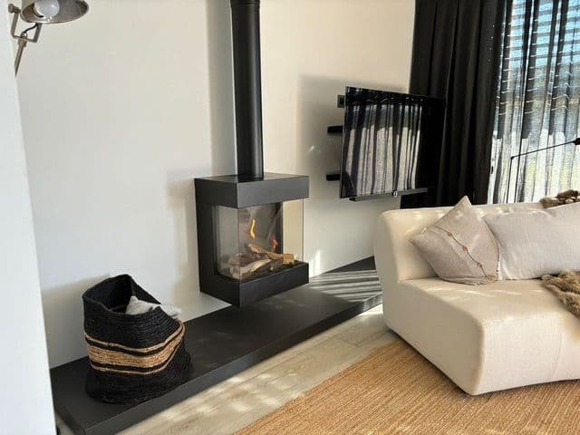 Instalación de chimenea: estufa de gas con salida horizontal